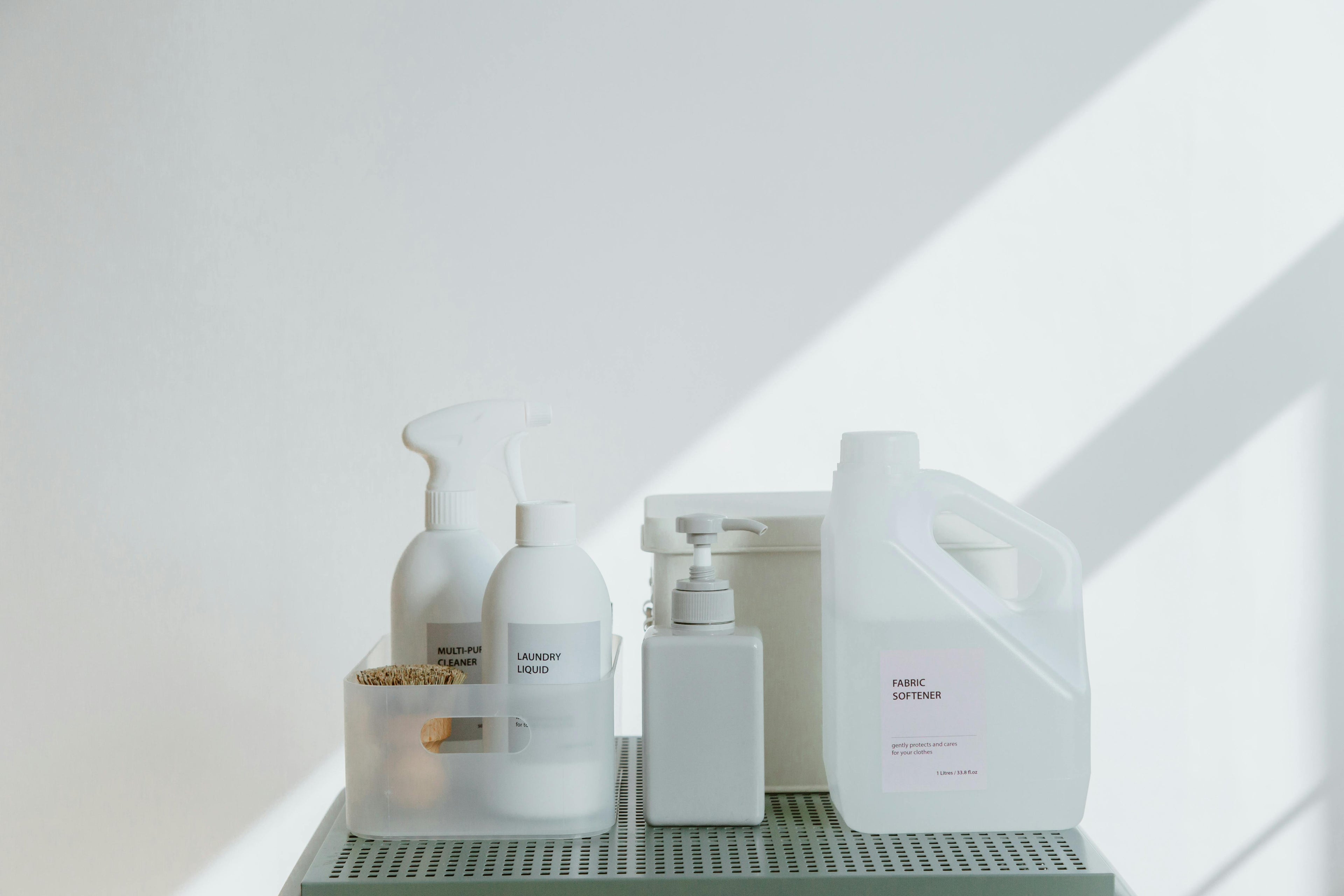 Spray Bottles & Dispensers